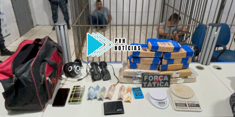 BOCA DE FUMO: Traficantes são presos com 11kg de drogas em vila de apartamentos na zona sul