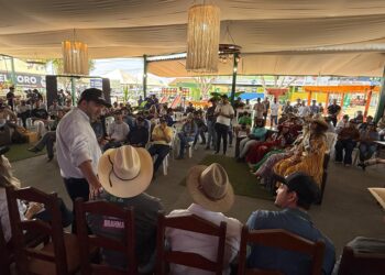 Deputado Alex Redano participa da abertura da Agroari 2025 e defende equilíbrio entre políticas ambientais e fortalecimento do agronegócio