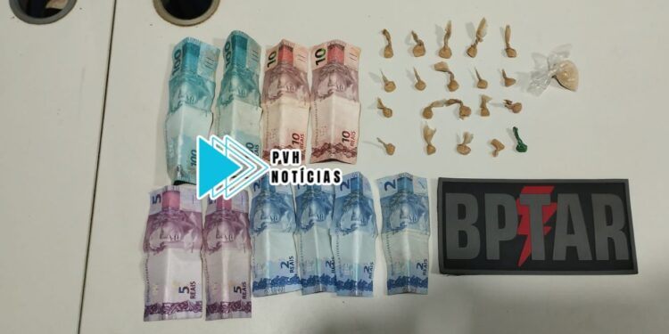 BECO SÃO JOÃO: BPTAR apreende adolescente com drogas no Cai N’água
