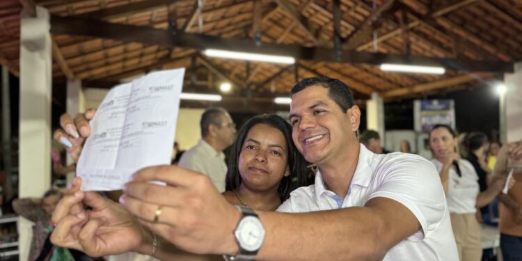 Cássio Gois participa do sorteio dos endereços das 300 famílias do Residencial Cidade Verde