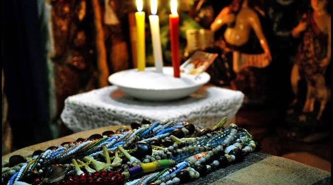 BAIXOU O SANTO: Mulher é agredida durante ritual em terreiro de umbanda na zona sul