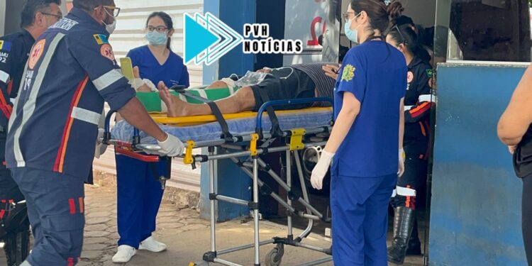 URGENTE: Pedestre é atingido por peça de veículos durante acidente e sofre fratura