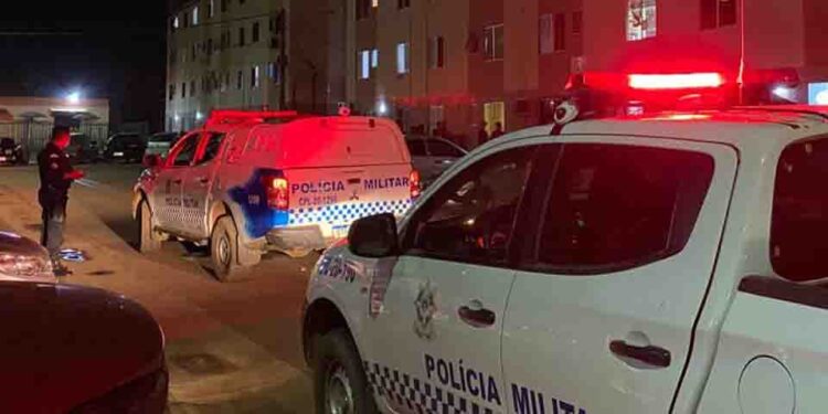 NA ESCURIDÃO: Bandidos aproveitam falta de energia para saquear comércio no Orgulho do Madeira