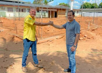 Deputado Luizinho Goebel visita obras de ampliação da Apae em Vilhena