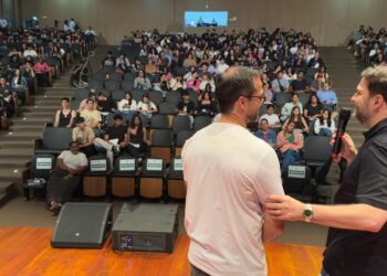 Alex Redano comemora sucesso do aulão Acelero Enem 2025 em Ariquemes