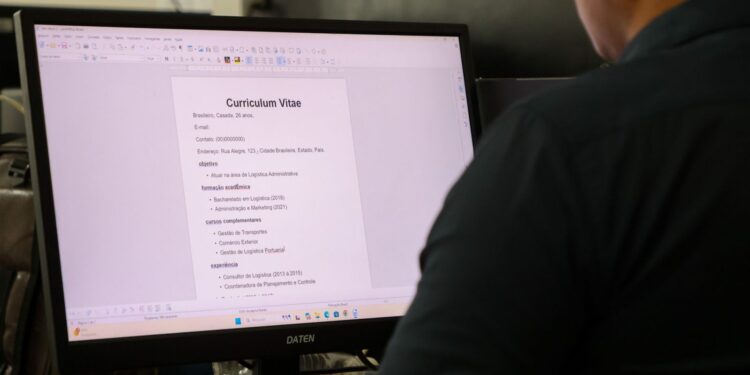 OPORTUNIDADE: Sine Municipal oferece vagas de emprego nesta semana em Porto Velho