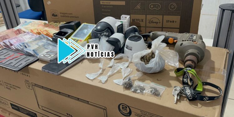 NO MARIANA: Vulgo “Dos pato” foge depois de atirar contra o BPTAR e deixa comparsa com drogas