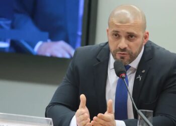 Moraes autoriza progressão de Daniel Silveira para regime aberto