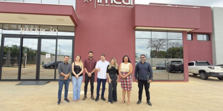 Deputado Alex Redano articula realização de exames de ressonância magnética para Ariquemes