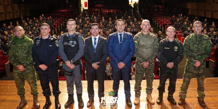 Deputado Eyder Brasil participa do 1º Congresso Internacional de Segurança de Fronteiras do Brasil