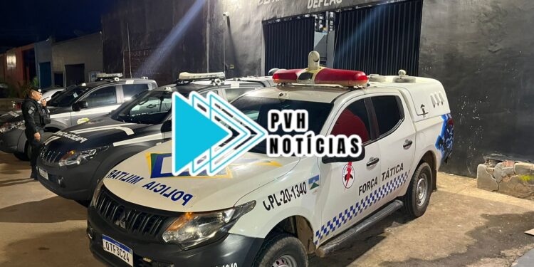 DESCONTROLADO: Homem é preso após agredir esposa e ser espancado pela população em bar