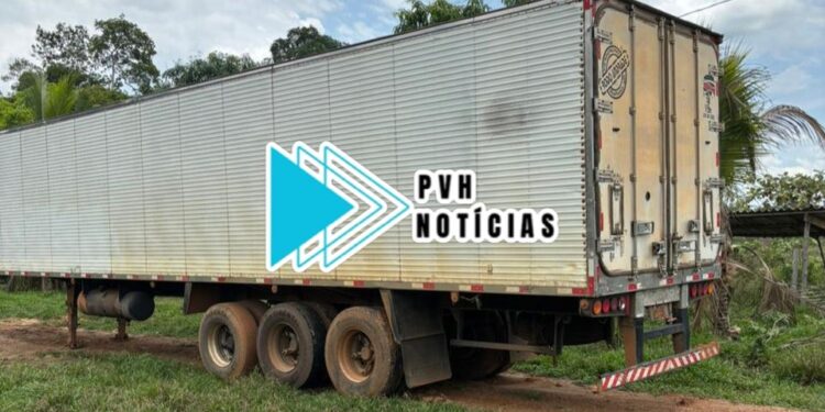 NA-319: Polícia Civil recupera caminhão baú furtado em pátio de posto de combustíveis na capital