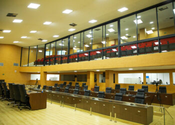 Deputados Alan Queiroz e Cirone Deiró homenageiam personalidades do Judiciário com títulos de Cidadão Honorário