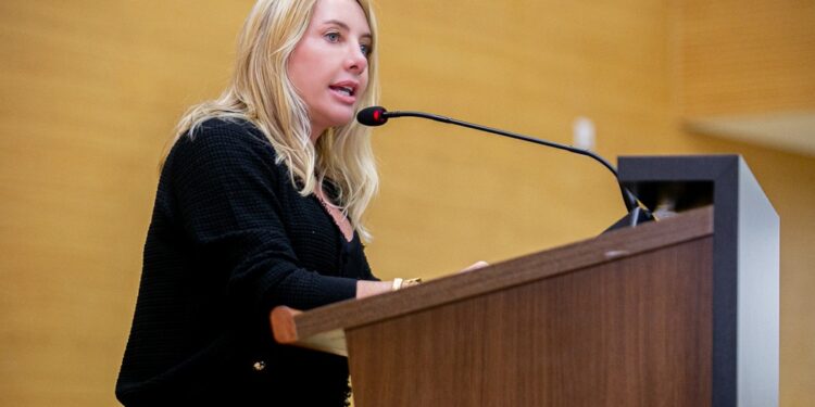 Ieda Chaves pede maior visibilidade para a Procuradoria da Mulher na Assembleia Legislativa