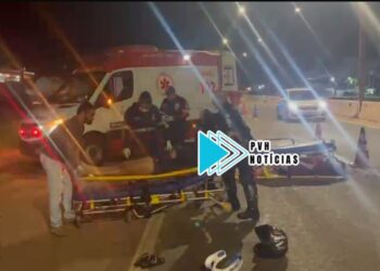 URGENTE: Colisão entre motos deixa duas mulheres feridas na BR-364