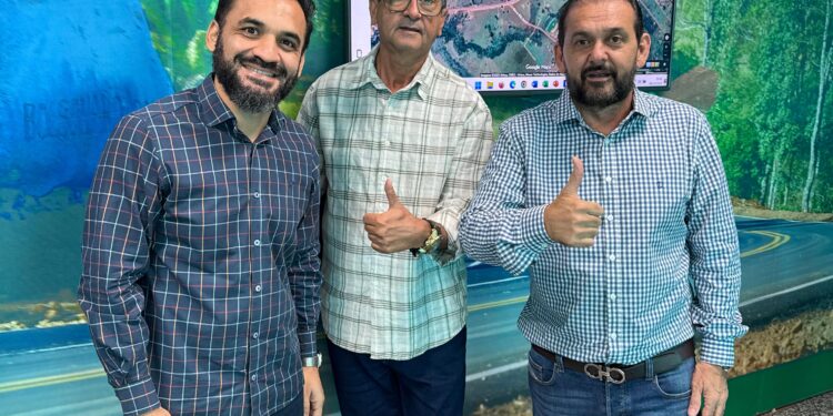 Deputado Laerte Gomes anuncia reforma da ponte sobre o Rio Paraíso em Vale do Paraíso