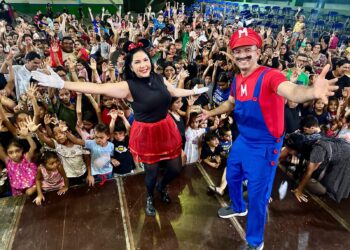 Pedro Geovar e Cristiane Lopes realizam celebração marcante do Dia das Crianças no bairro Conceição