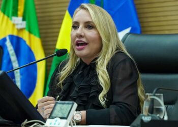 Ieda Chaves solicita criação de Centro de Atendimento a Neurodivergentes em Guajará-Mirim