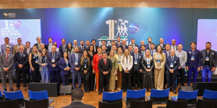 Laerte Gomes integra debates da 1ª Marcha Nacional dos Deputados Estaduais e reforça posição contra a PEC 38/2025