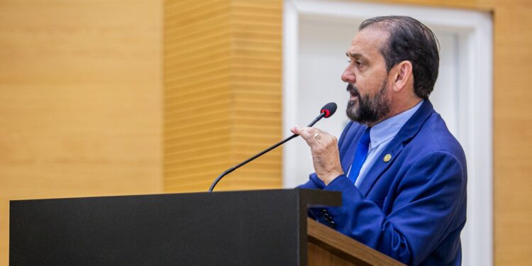 Deputado Laerte Gomes confirma R$ 500 mil em emendas para fortalecer agricultura familiar em Costa Marques