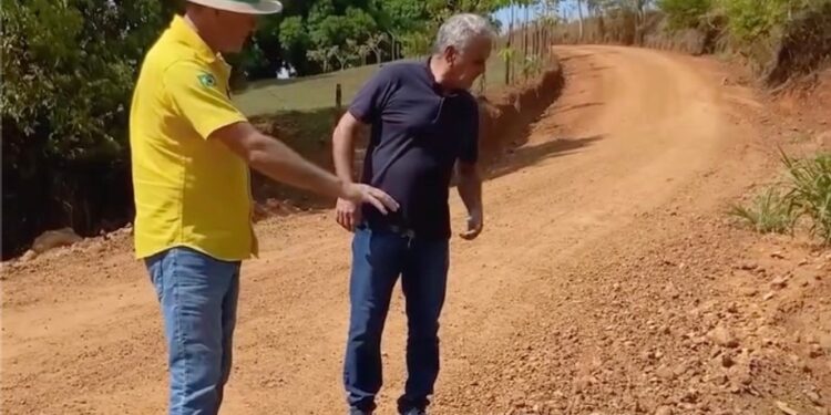Deputado Luizinho Goebel inicia nova era em Colorado do Oeste com substituição de pontes de madeira por tubos de aço