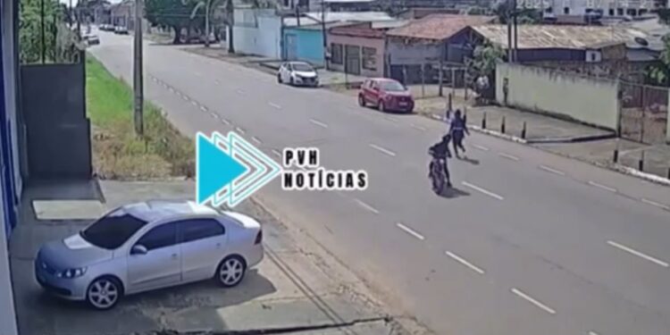 URGENTE: Mecânico é baleado por criminosos durante ataque em oficina no centro – Veja Vídeo