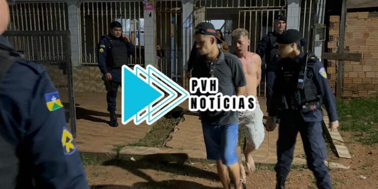 URGENTE: Equipe do sgt Machado prende dupla com drogas e bike furtada em boca de fumo