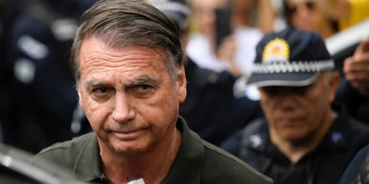 Bolsonaro tem direito a um último recurso antes de prisão; entenda