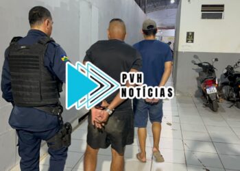 URGENTE: Equipe do sgt Machado prende traficante e foragido em boca de fumo no centro
