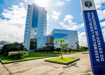 Alan Queiroz solicita sessão solene em homenagem ao superintendente de turismo Gilvan José Pereira Junior