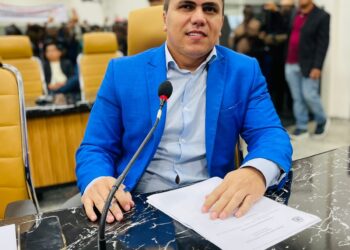 Vereador Edimilson Dourado intensifica cobrança e afirma que vai lutar pelo asfaltamento total do Bairro Castanheiras até 2026