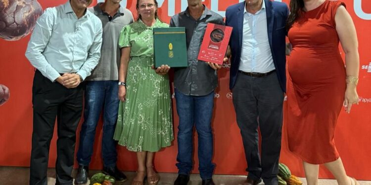 Deputado Cássio Gois celebra prêmio nacional do cacau e reforça apoio ao setor