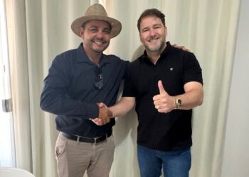 Deputado Alex Redano indica destinação de 100 mil mudas de café para São Francisco do Guaporé