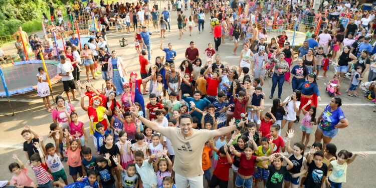 Eyder Brasil promove “Um Sonho de Natal” no Residencial Morar Melhor