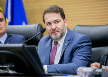 Alex Redano indica continuidade da construção do novo pavilhão do 8º BPM de Jaru