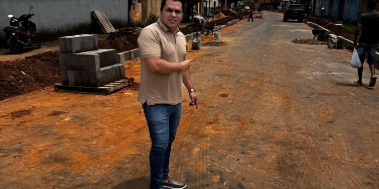 Vereador solicita limpeza urgente de bueiro para evitar novos alagamentos no Bairro Cidade do Lobo