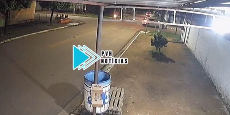 VÍDEO: Câmera registra acidente que deixou mãe e filha feridas no Lagoinha