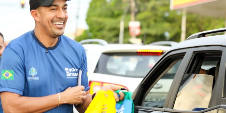 Eyder Brasil presta contas do mandato e vai às ruas para dialogar com a população em Porto Velho