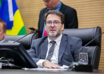 Deputado Alex Redano indica substituição do telhado do Colégio Tiradentes da Polícia Militar III, em Ariquemes