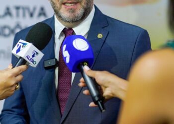 Deputado Alex Redano solicita recuperação urgente das rodovias RO-459 e RO-457 entre Alto Paraíso e Ariquemes