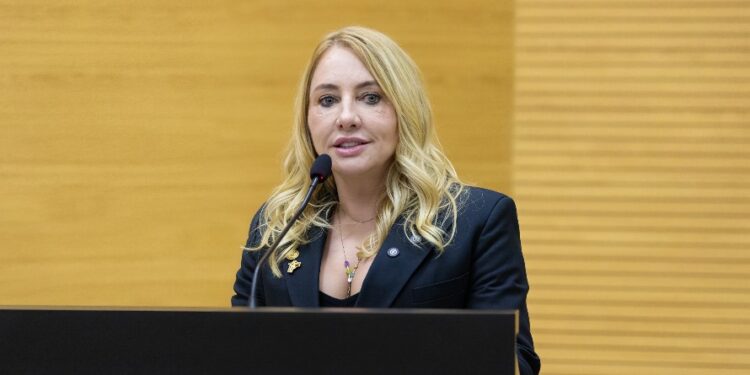 Ieda Chaves garante pacote de leis para a saúde, a causa animal e a defesa das mulheres