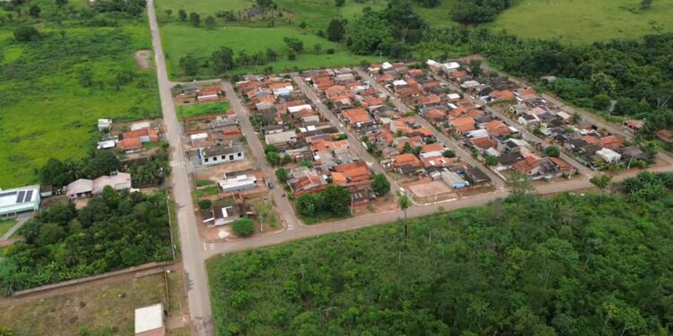 Emenda parlamentar do deputado Cássio Gois viabiliza construção de praça em Cacoal