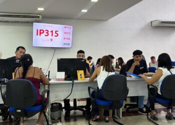 FACILIDADE: Carnê do IPTU pode ser emitido online ou em postos de atendimento da Prefeitura