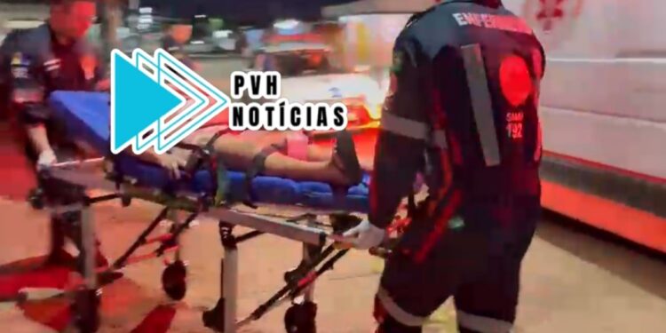 URGENTE: Mulher é ferida a facadas em residência na zona sul