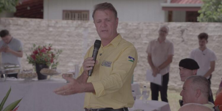 Deputado Luizinho Goebel indica aquisição de viatura para atender escritório da Emater em Machadinho do Oeste