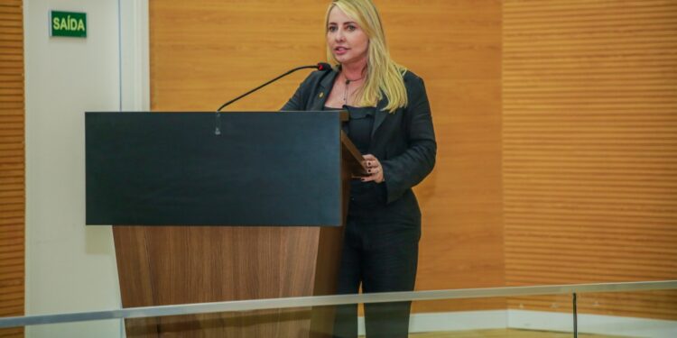 Ieda Chaves propõe criação de canis e gatis em presídios de Rondônia para ressocializar detentos