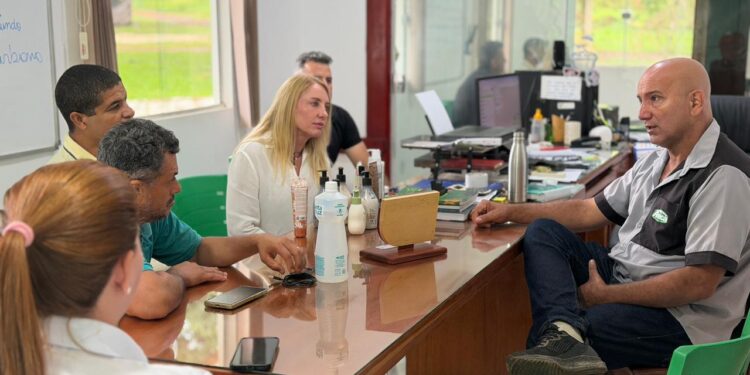 Ieda Chaves participa da entrega de 150 mil mudas de café clonal impulsiona agricultura em Porto Velho