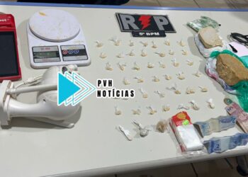 BOCA DE FUMO: Equipe do sgt Frantz recebe denúncia e prende traficante com crack na zona leste