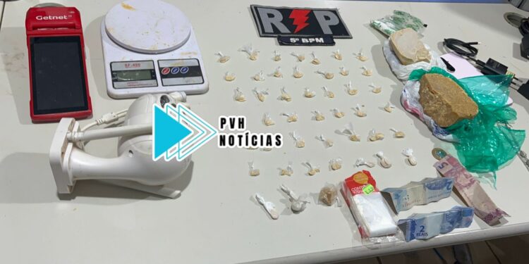 BOCA DE FUMO: Equipe do sgt Frantz recebe denúncia e prende traficante com crack na zona leste