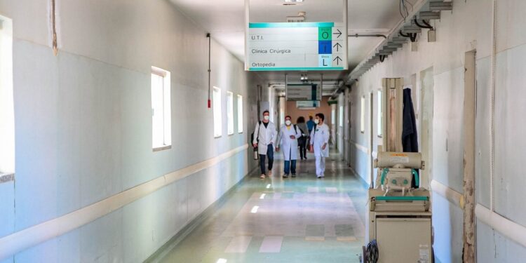 Deputado Alan Queiroz destina R$ 20 mil para aquisição de materiais de fisioterapia em Candeias do Jamari